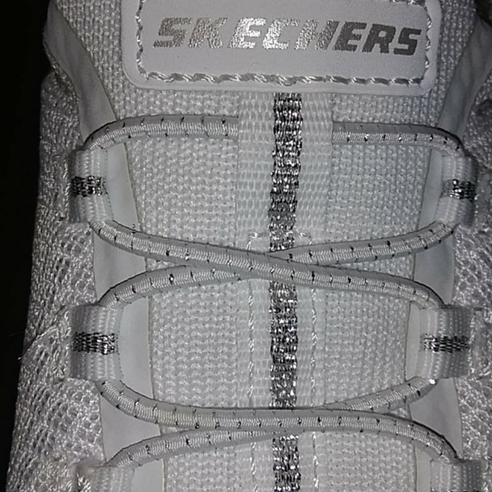 Shoes - Picture 3 of 4